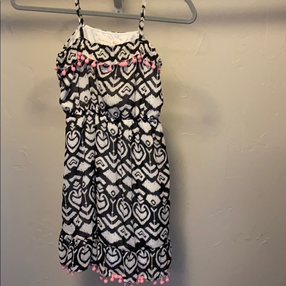 Short dress